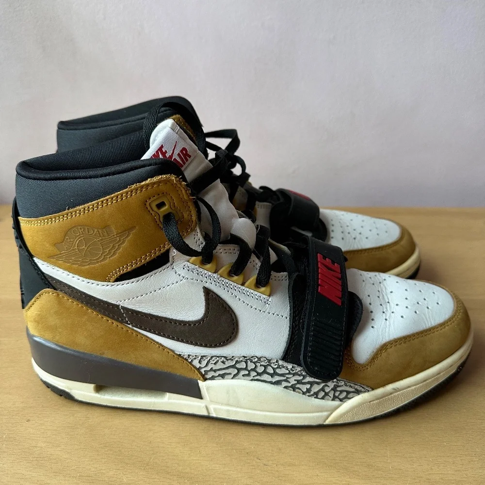 RARE Nike Air Jordan 1 Legacy 312 ROY Mens Shoes AV3922-102 Size 10.5 Rookie Tan